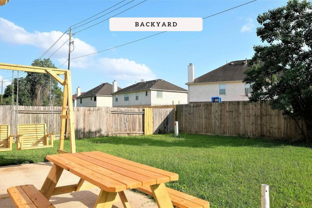 Вілла Exceptional, 5 Beds, Near Downtown - Bold Ruler Стаффорд Екстер'єр фото